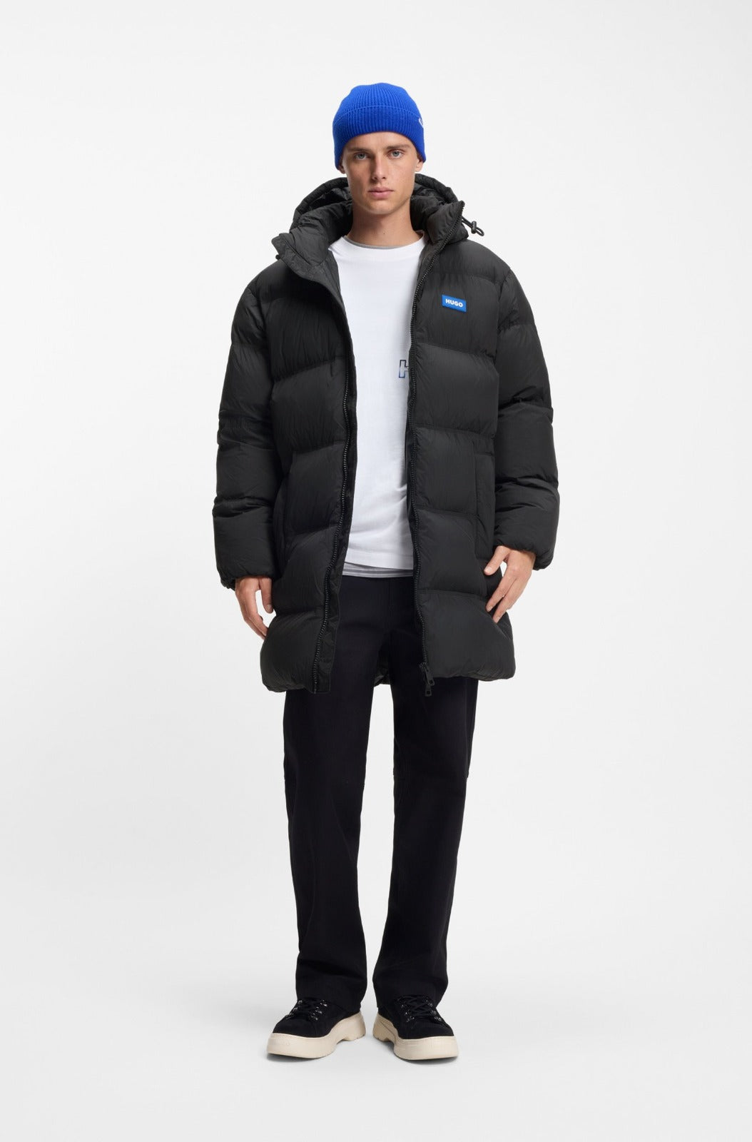 Wattierte Relaxed-Fit Jacke mit verstellbarer Kapuze und wasserabweisendem Finish