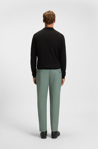 Regular-Fit Baumwoll-Pullover mit Polokragen